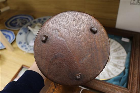 A Chinese bamboo brush pot, H.18cm, Dia.16cm